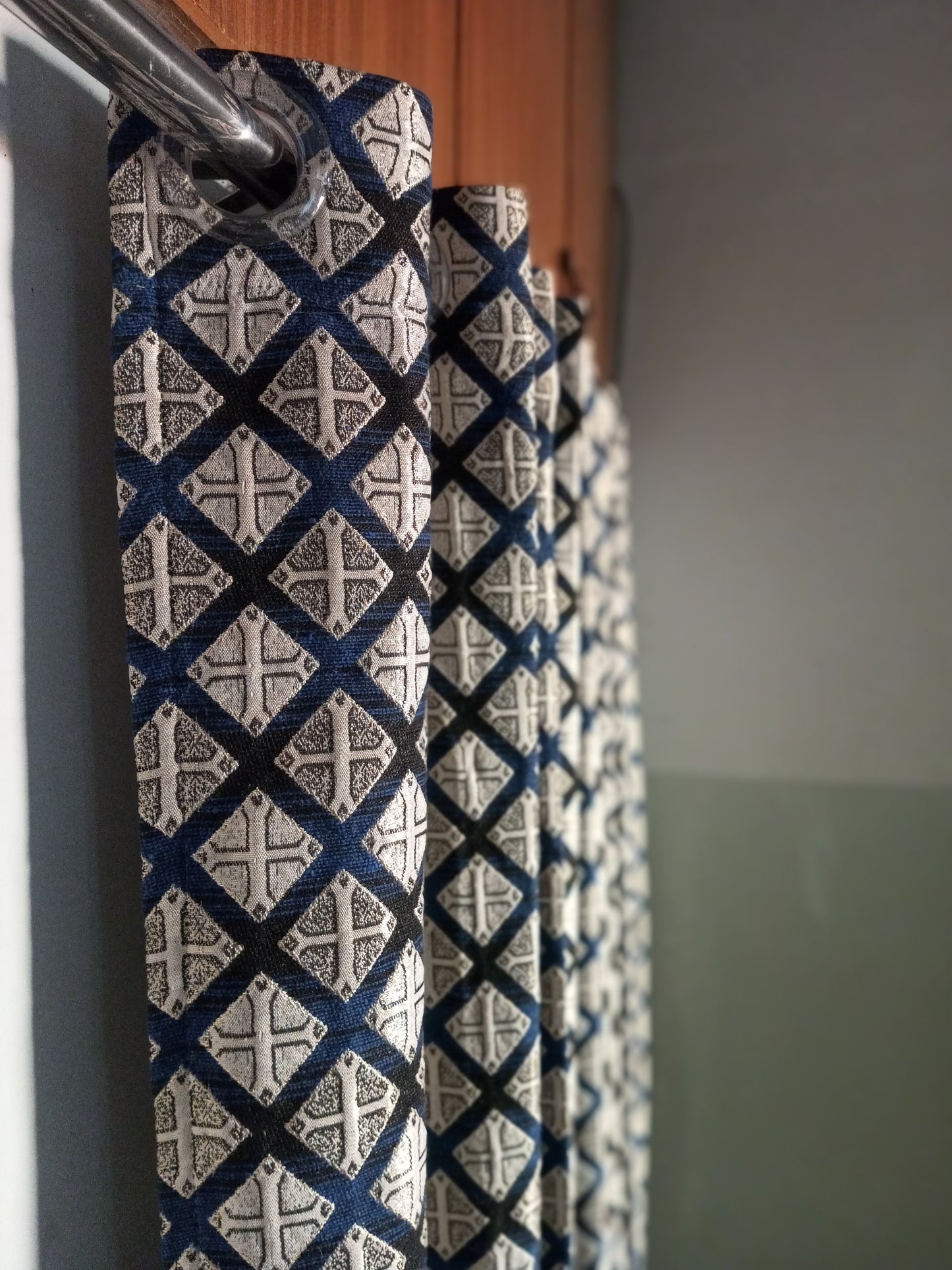 Elegant Geometric Eyelet Curtain