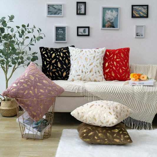 Elegant Leaf Pattern Cushion